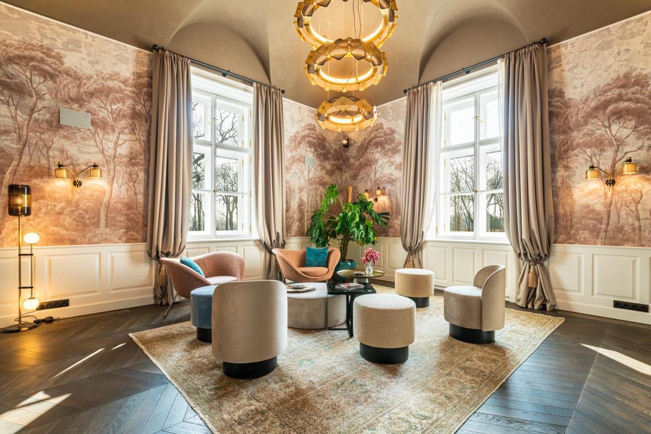 Botaniq Castle Of Tura - Small Luxury Hotels Of The World Exteriér fotografie