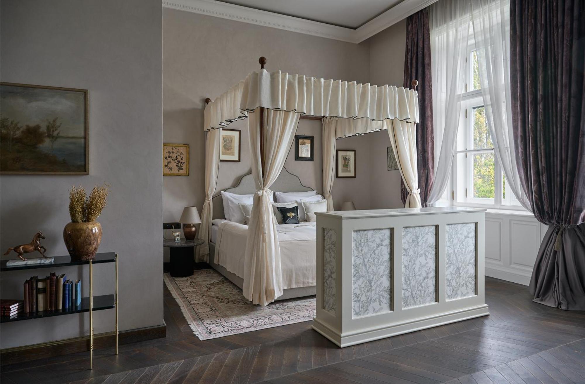 Botaniq Castle Of Tura - Small Luxury Hotels Of The World Exteriér fotografie